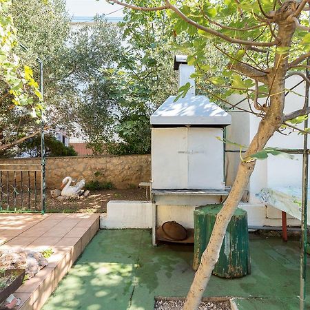 Apartments And Rooms Dragica Starigrad Paklenica Εξωτερικό φωτογραφία